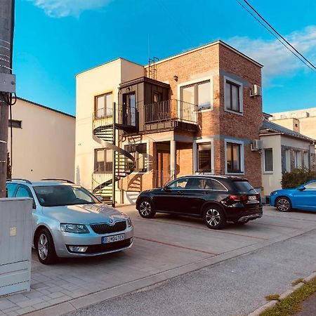 Dvojizbovy Apartman V Blizskom Centre Bardejova Bagian luar foto