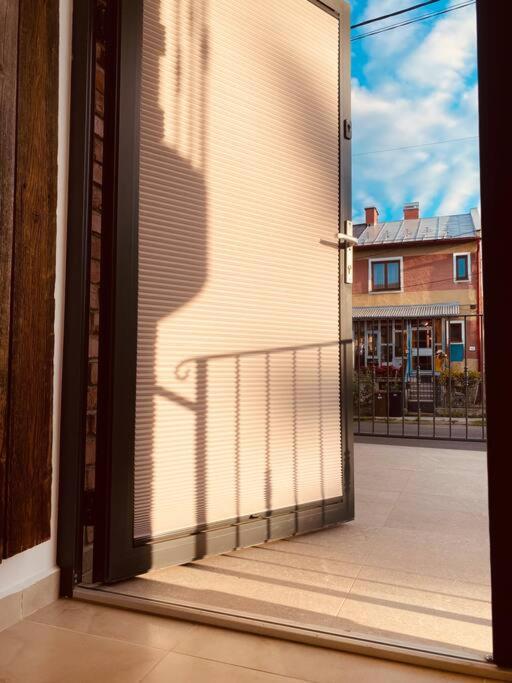 Dvojizbovy Apartman V Blizskom Centre Bardejova Bagian luar foto