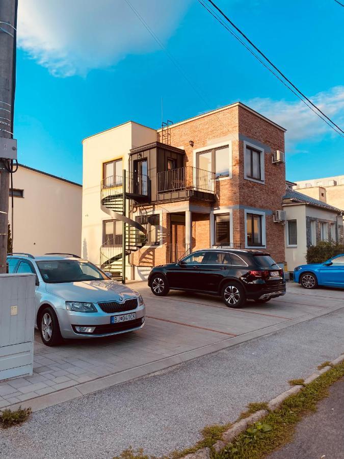 Dvojizbovy Apartman V Blizskom Centre Bardejova Bagian luar foto